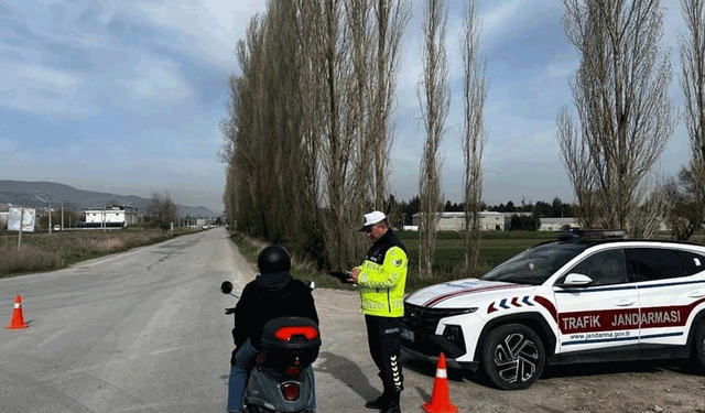 Kütahya'da motosiklet ve motorlu bisiklet sürücülerine yönelik özel denetim