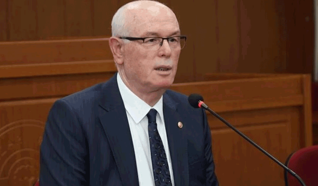Kazım Kurt’tan çağrı: “Derhal kurultay!”
