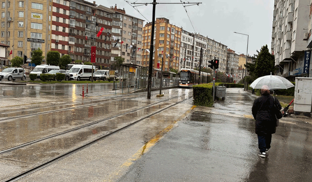 Meteoroloji’den Eskişehir’e uyarı: Sağanak ve dolu yağışı kapıda