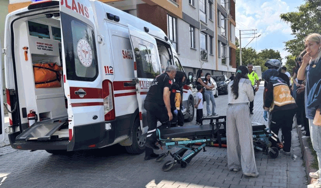 Kütahya Tavşanlı’da motosiklet devrildi: 2 yaralı