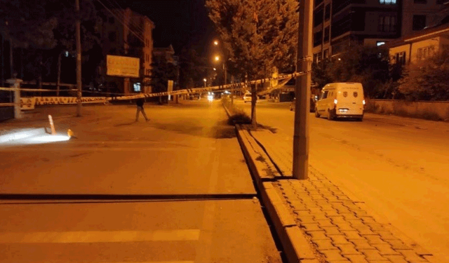 Kütahya'da husumetlisini tüfekle vurup kaçtı