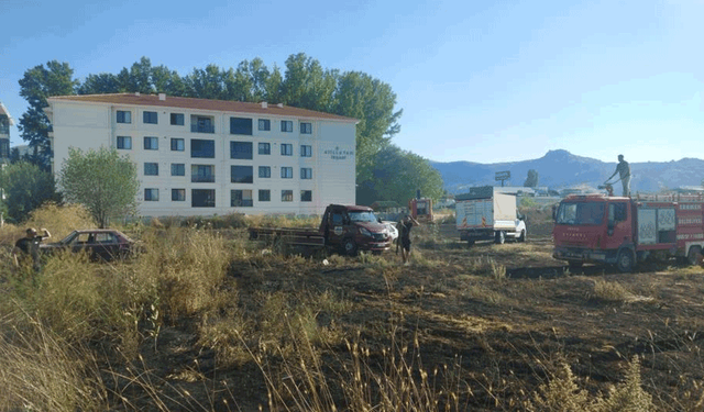 Afyon'da otluk alandaki yangın TOMA'ların da müdahalesiyle söndürüldü