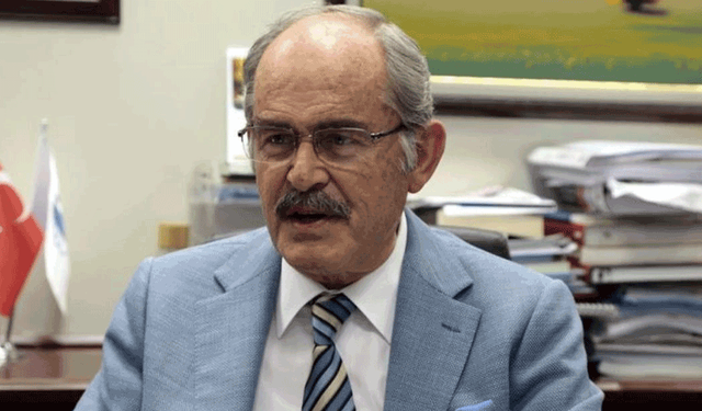 Büyükerşen CHP'den istifa etti