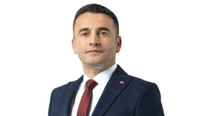 Dökmeci: “Partimizde görevimize ve yolumuza devam ediyoruz”
