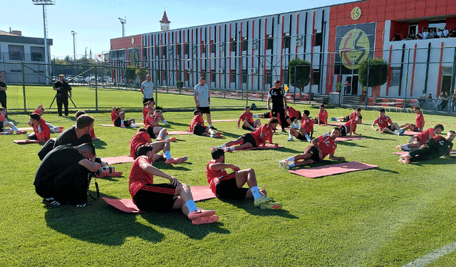 Eskişehirspor yeni sezona start verdi: İlk antrenman yapıldı!