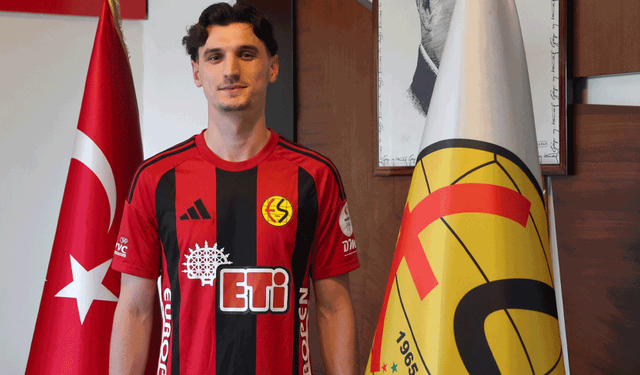 Kırmızı Şimşekler'de savunmaya genç transfer