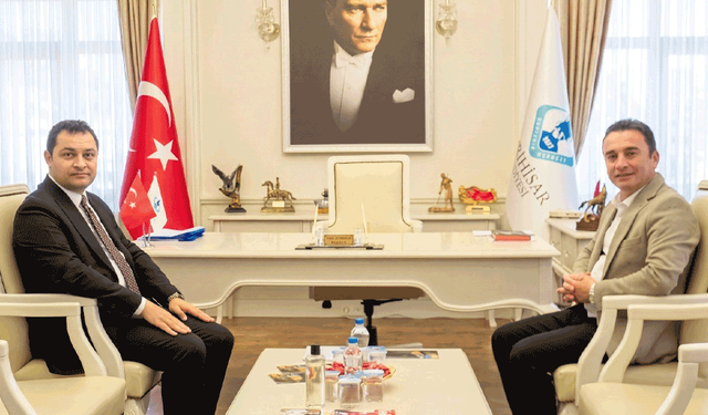 Yeni kaymakamdan ilk ziyaret Başkan Dökmeci’ye