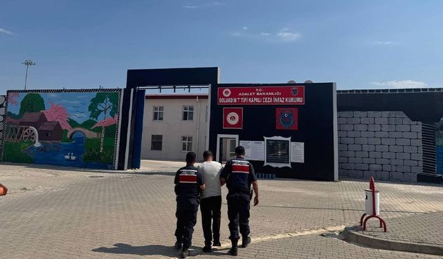 Afyonkarahisar'da Jandarma aranan 24 kişiyi yakaladı