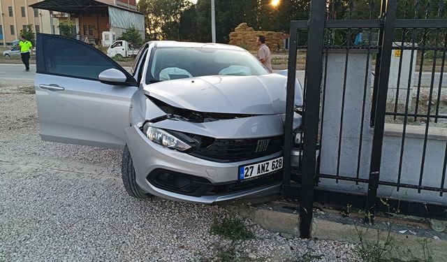 Bilecik'te feci kaza; 1'i ağır 4 yaralı