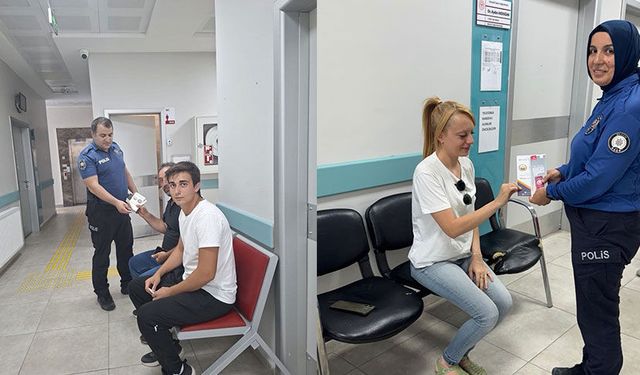 Bilecik'te sağlık hizmeti alan vatandaşlara KADES eğitimi
