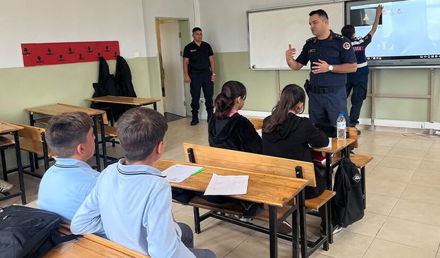 Bilecik'te öğrencilere güvenlik ve siber güvenlik eğitimi