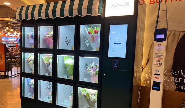 Eskişehir’deki çiçek otomatına yoğun ilgi