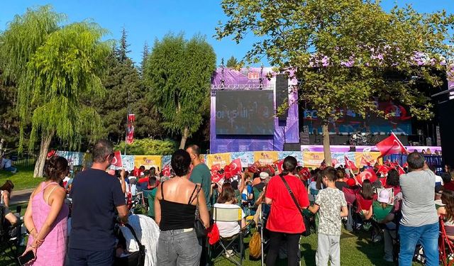 Porsuk Festivali’nde dördüncü gün heyecanı: Gözler Pinhani konserinde