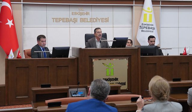 Tepebaşı Meclisi’nde komisyonlar yenilendi: İşte yeni komisyon üyeleri…