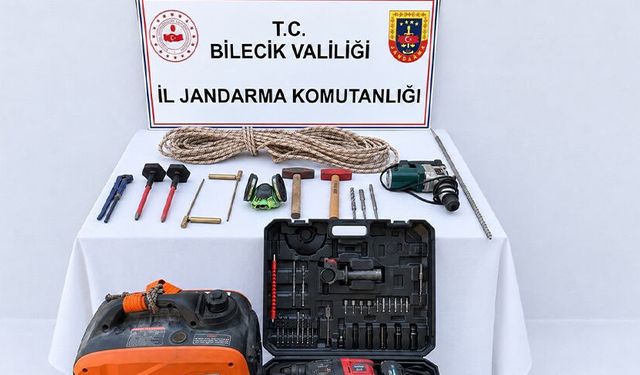 Bilecik’te define arayan 5 kişi suçüstü yakalandı