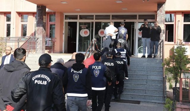 Eskişehir'in de aralarında olduğu 15 ilde siber suçlara operasyon: 26 tutuklama