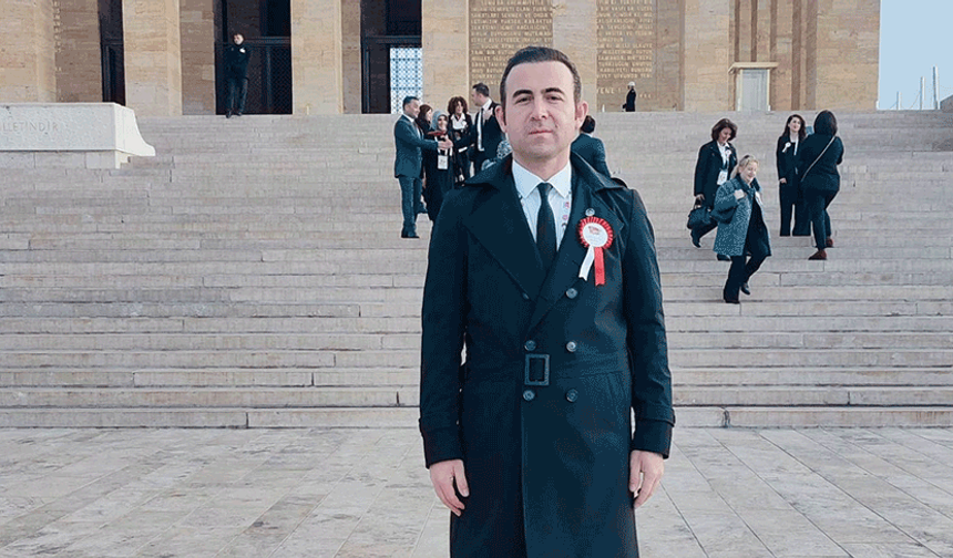 Eskişehir’i gururlandıran başarı: Yılın fark yaratan öğretmeni seçildi