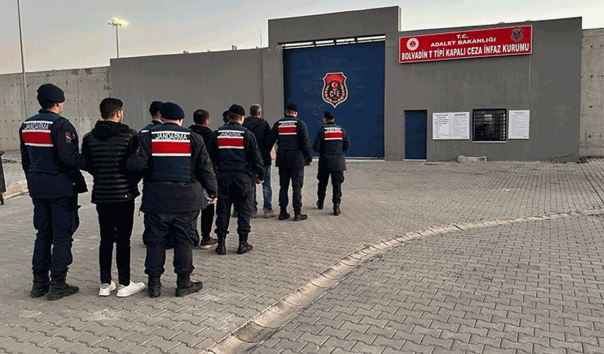 Emirdağ'da 3 firari yakalandı