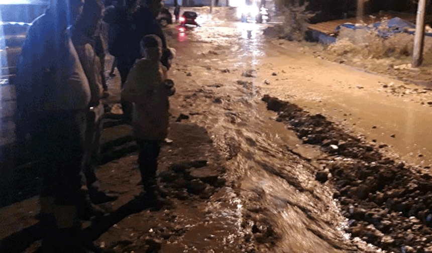 Eskişehir’in ilçesinde sel felaketi