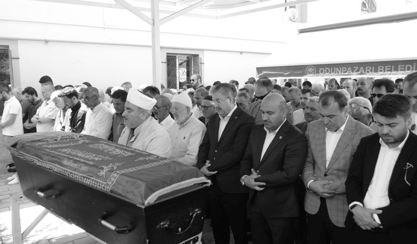 Albayrak’ın acı günü: Babaannesi son yolculuğuna uğurlandı