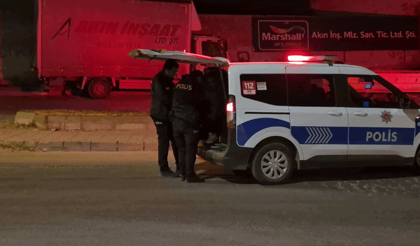Eskişehir’de cezaevi izninde dehşet: Annesini bıçakla kovaladı