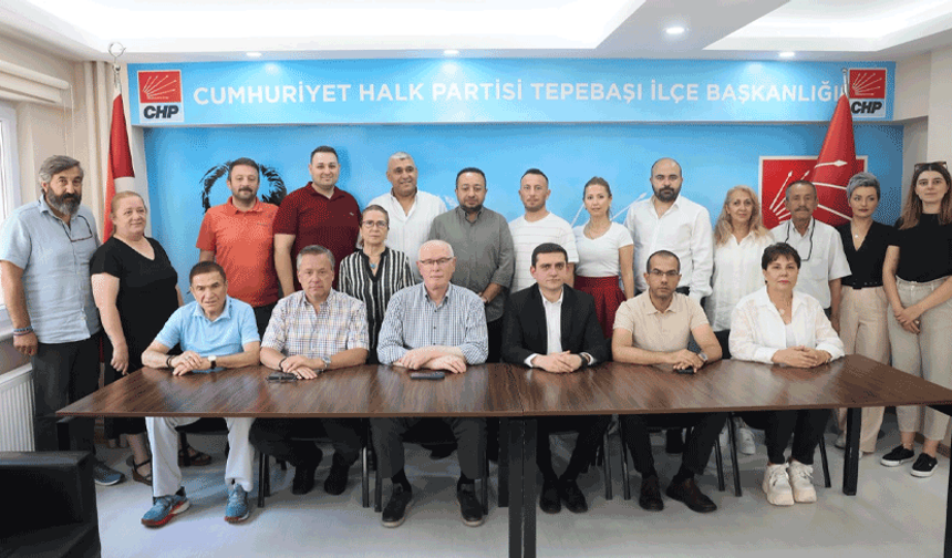 Görevden alınan başkanlara Kazım Kurt’tan dayanışma ziyareti