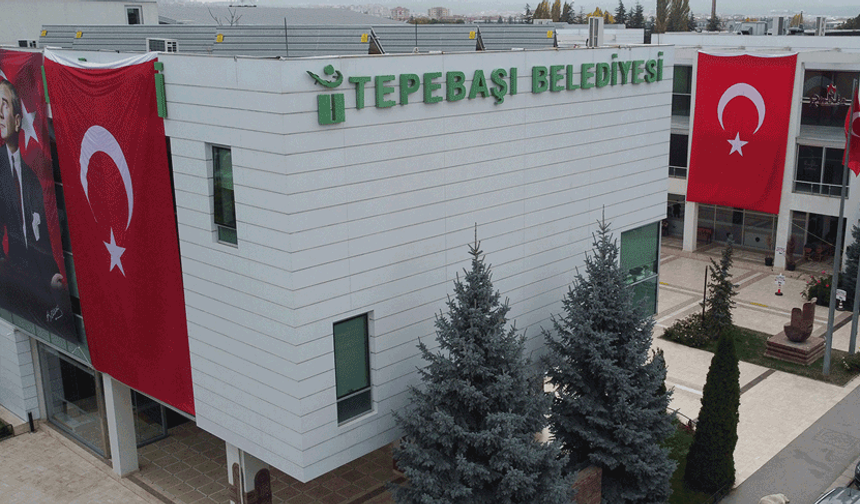 Tepebaşı Belediyesi CHP meclis üyelerinden ortak açıklama: "Özgür Özel ile birlikte hareket etme kararı aldık"