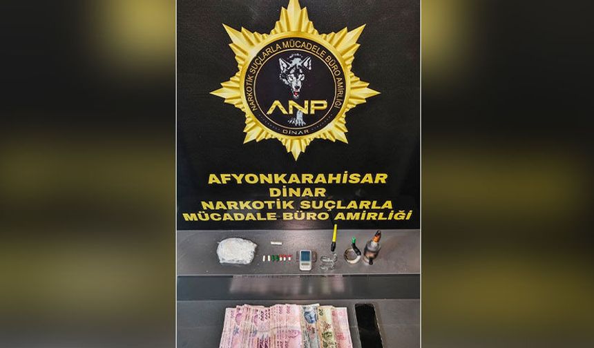 Afyonkarahisar'da otomobilde zehirli madde ile yakalanan bir kişi tutuklandı