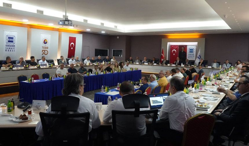 Çevre ve mobilya sanayisinin gündemi ESO’da ele alındı
