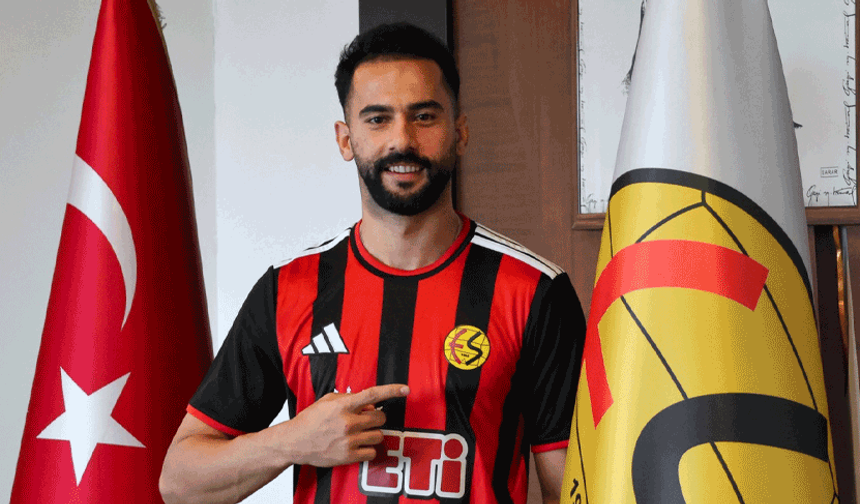 Eskişehirspor, genç golcü ile sözleşme imzaladı