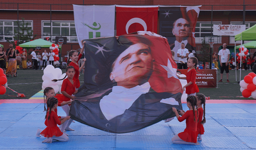 Tepebaşı’nda 30 Ağustos Zafer Bayramı coşkusu sporla taçlandı