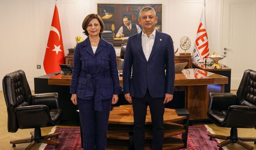 Başkan Ünlüce, Özgür Özel ile bir araya geldi