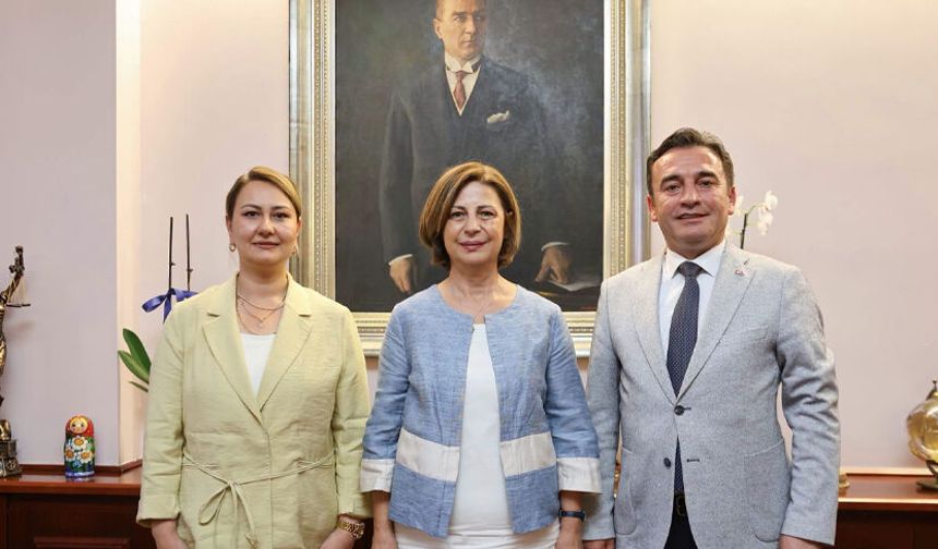 Dökmeci ve Ünlüce, Sivrihisar'ın altyapı yatırımları için bir araya geldi