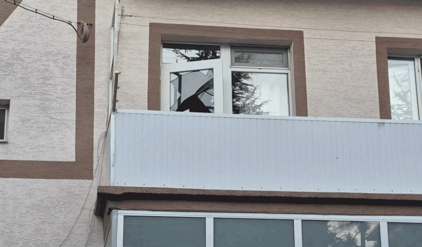 Kötü koku ihbarı ekipleri harekete geçirdi: Evde cansız bedeni bulundu
