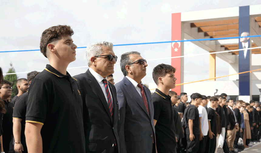 Özel EOSB Mesleki ve Teknik Anadolu Lisesi'nde yeni eğitim öğretim yılı heyecanı