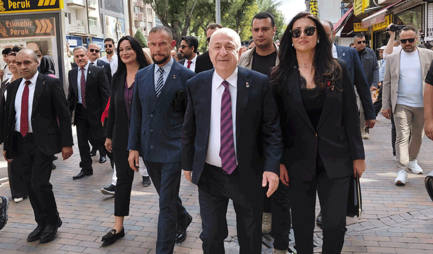 Ümit Özdağ’dan Eskişehir çıkarması: Hamamyolu’nda yoğun ilgi!