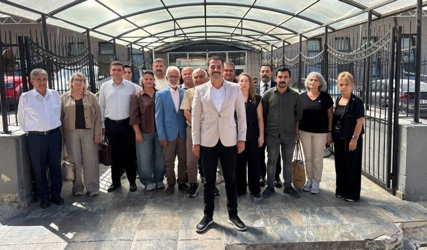 Yalaz’dan AK Parti ve CHP’ye suç duyurusu:  “Söyledikleri sözlerin hesabını verecekler!”