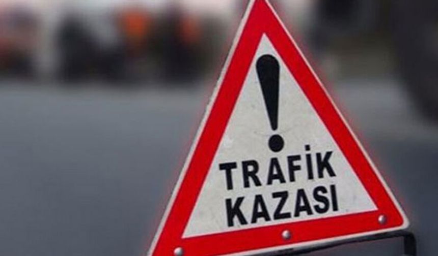 Afyonkarahisar'da otomobil inşaatın temeline düştü