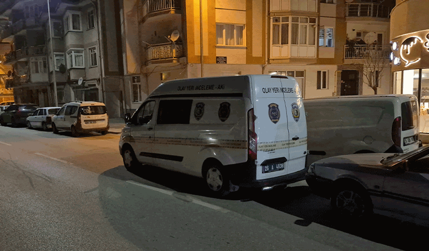 Eskişehir’de 2 gündür haber alınamıyordu: Oğlu evinde ölü buldu