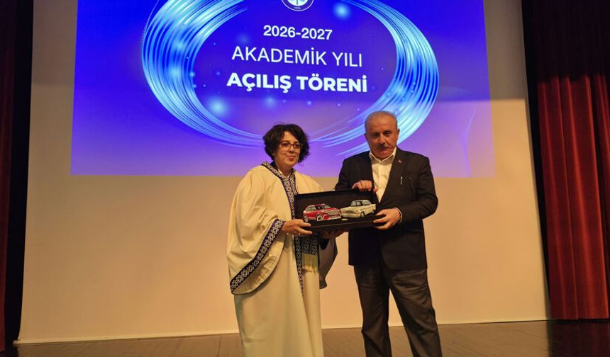 ESOGÜ'de akademik yıl açıldı: Mustafa Şentop'tan öğrencilere dikkat çeken mesajlar