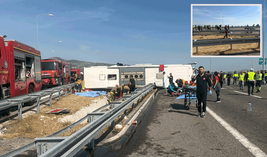 Tur otobüsü ile çekici çarpıştı: 11 ölü 27 yaralı var