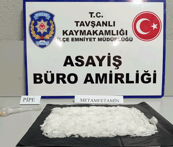 kutahya-ve-tavsanlida-uyusturucu-operasyonu-2-tutuklama-detay2