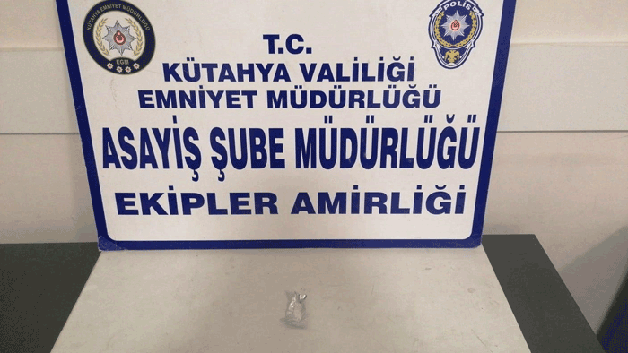 kutahyada-polis-hirsizlik-suclarina-karsi-denetim-gerceklestirdi-detay