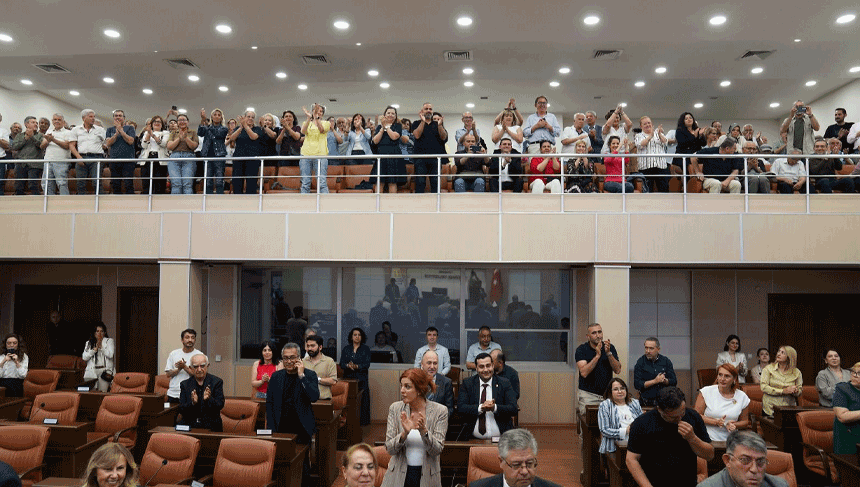 Ataç’tan Ünlü’ye sert tepki: Hakim misin, Savcı mısın?