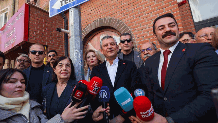 Kurultay çağrısına milletvekili Süllü imza vermedi