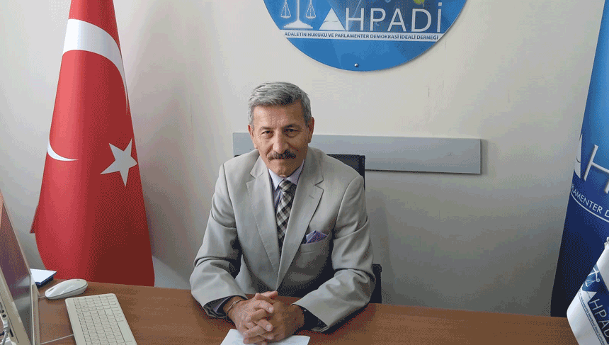 Ektaş: Türkçe dışında tabela, reklam, ilanlara izin verilmemeli