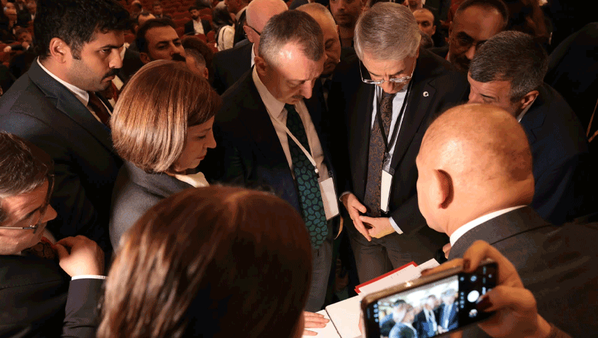 TBB seçiminde nefesler tutuldu: Ünlüce ile Büyükakın son turda